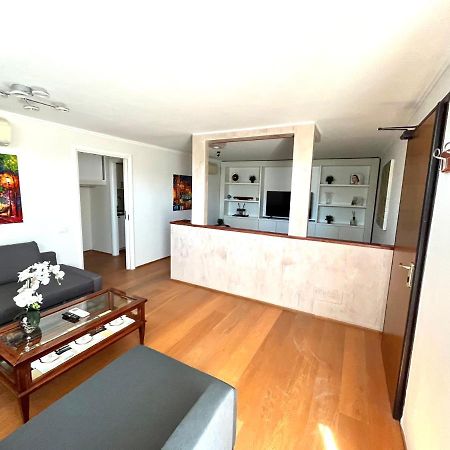 Oderisi Studio Suite Рим Екстер'єр фото