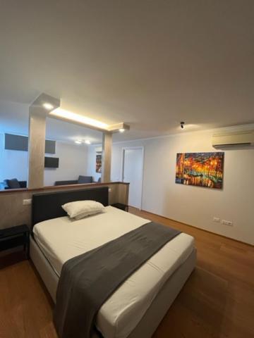 Oderisi Studio Suite Рим Екстер'єр фото